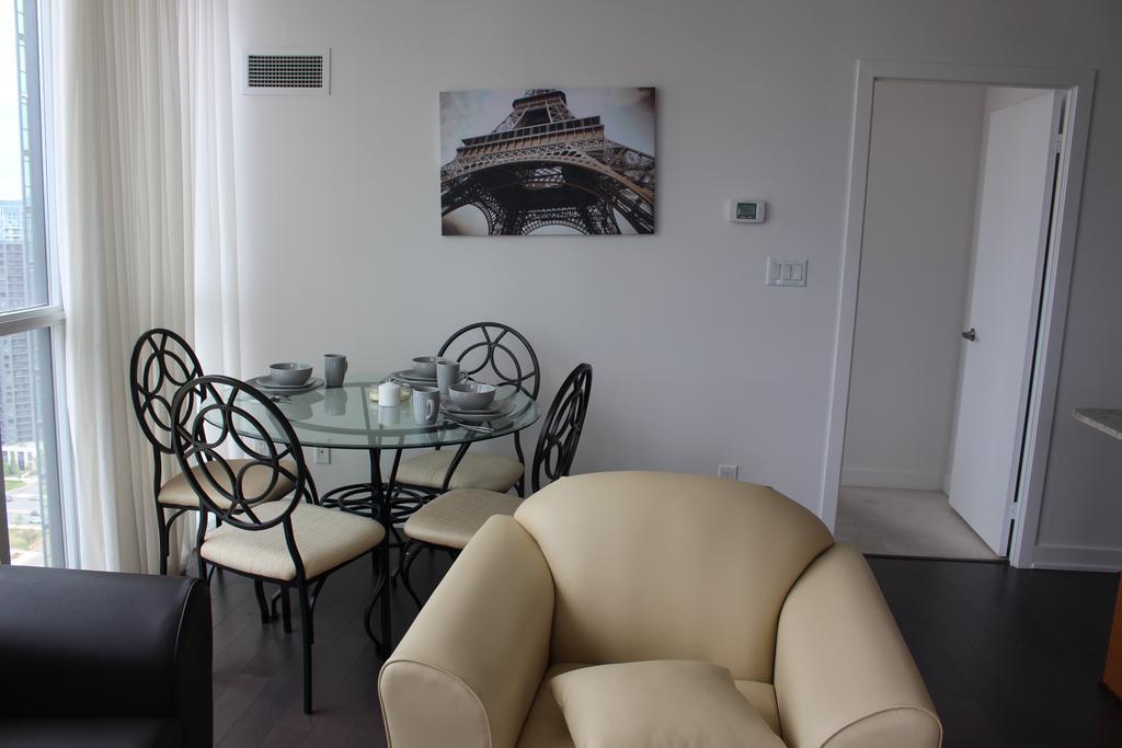 Elite Suites Mississauga Exterior photo